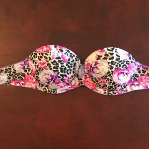 Pink VS strapless push up bra 32a
